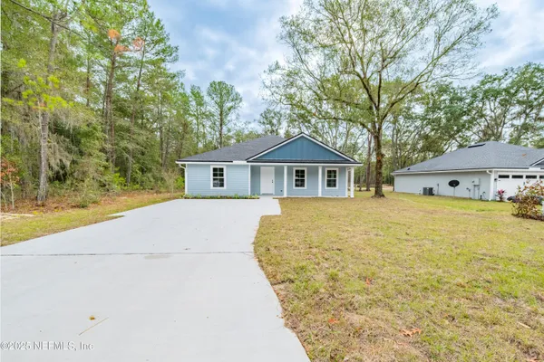 $265,000 | 1264 Coral Farms Road, Florahome, FL 32140