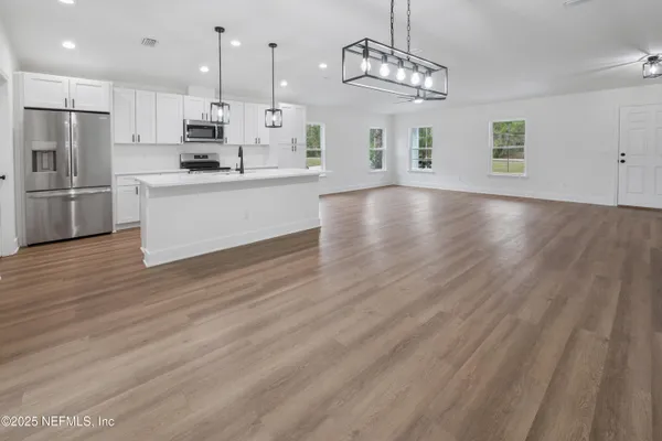 $265,000 | 1264 Coral Farms Road, Florahome, FL 32140