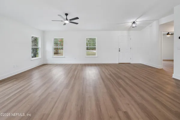 $265,000 | 1264 Coral Farms Road, Florahome, FL 32140