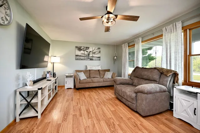 $260,000 | 1244 Fountain Street, Fountain City, WI 54629