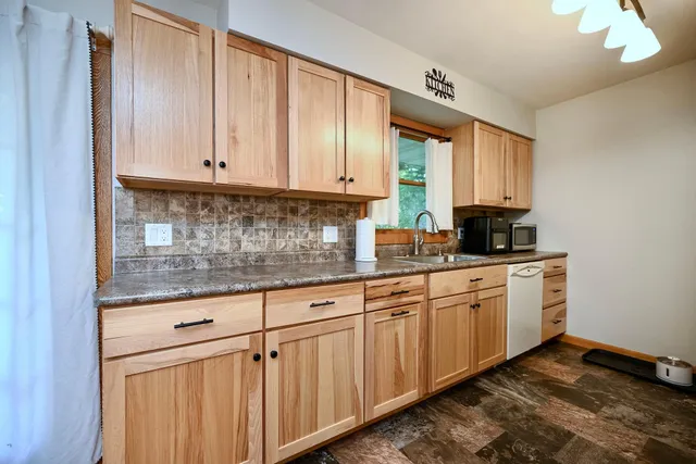 $260,000 | 1244 Fountain Street, Fountain City, WI 54629