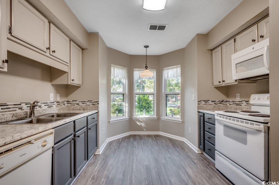 109 Hickory Drive Conway, SC 29526 - Photo 7 of 28