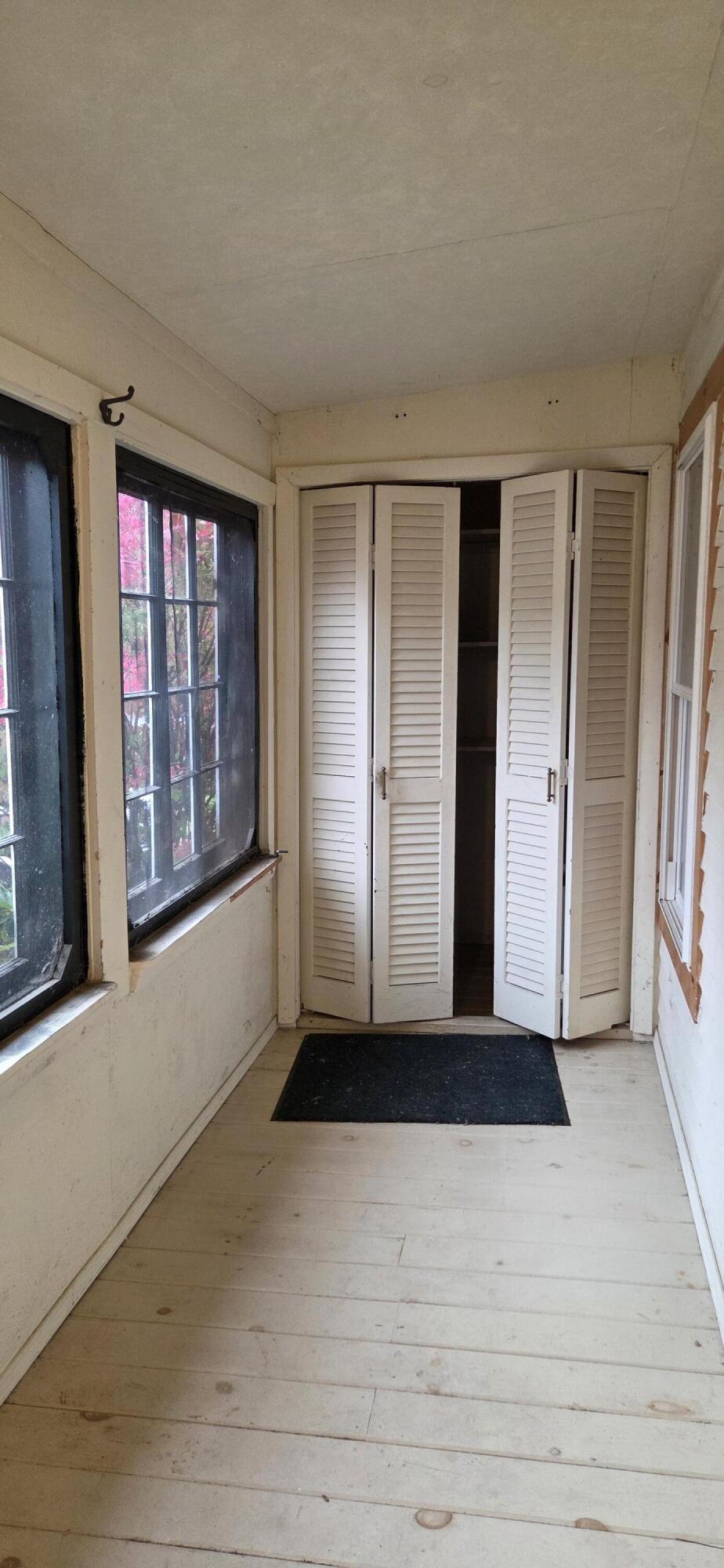 65 Middle Avenue Mexico, ME 04257 - Photo 17 of 37 Front entry porch