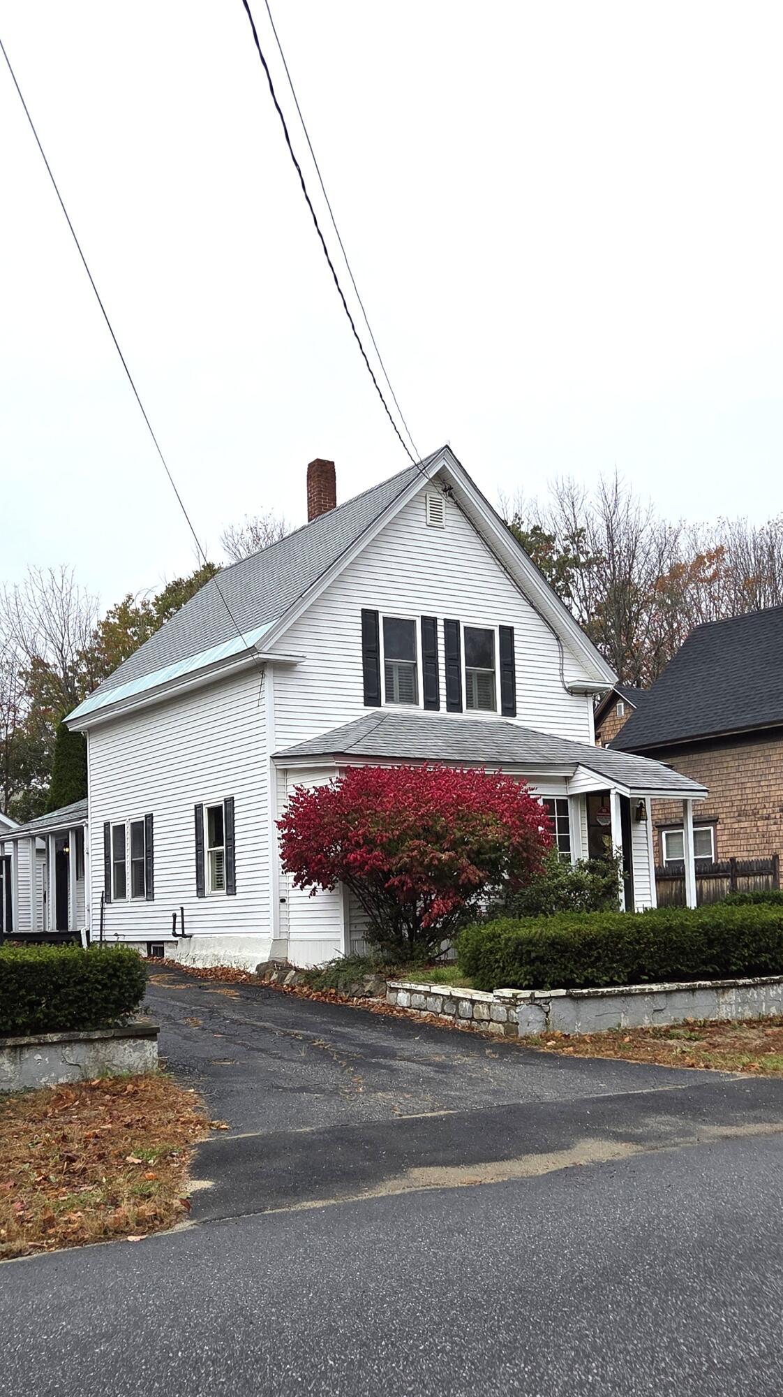65 Middle Avenue Mexico, ME 04257 - Photo 2 of 37 65 Middle street view1