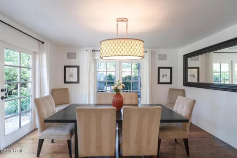 $1,945,000 | 31935 Kingspark Court, Westlake Village, CA 91361