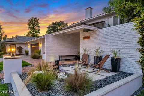 $1,945,000 | 31935 Kingspark Court, Westlake Village, CA 91361