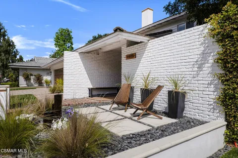 $1,945,000 | 31935 Kingspark Court, Westlake Village, CA 91361