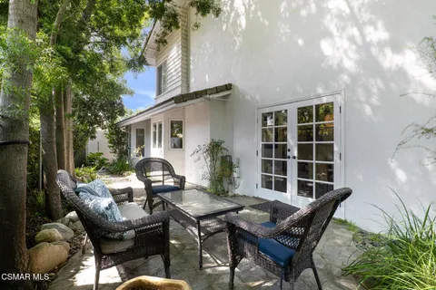 $1,945,000 | 31935 Kingspark Court, Westlake Village, CA 91361