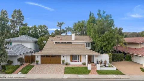 $1,945,000 | 31935 Kingspark Court, Westlake Village, CA 91361