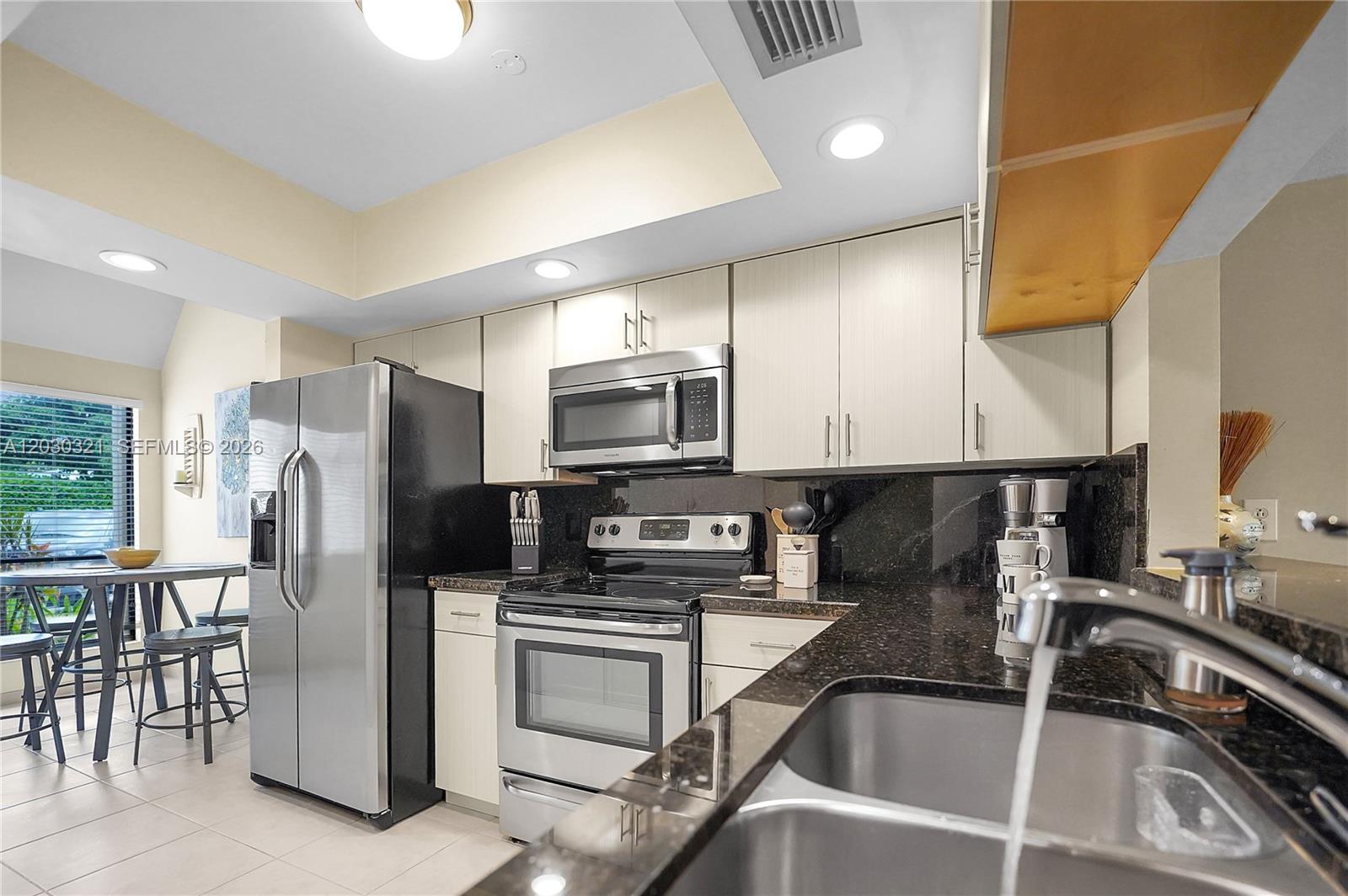 1400 Northwest 9th Avenue, Unit C18 Boca Raton, FL 33486 - Photo 5 of 26