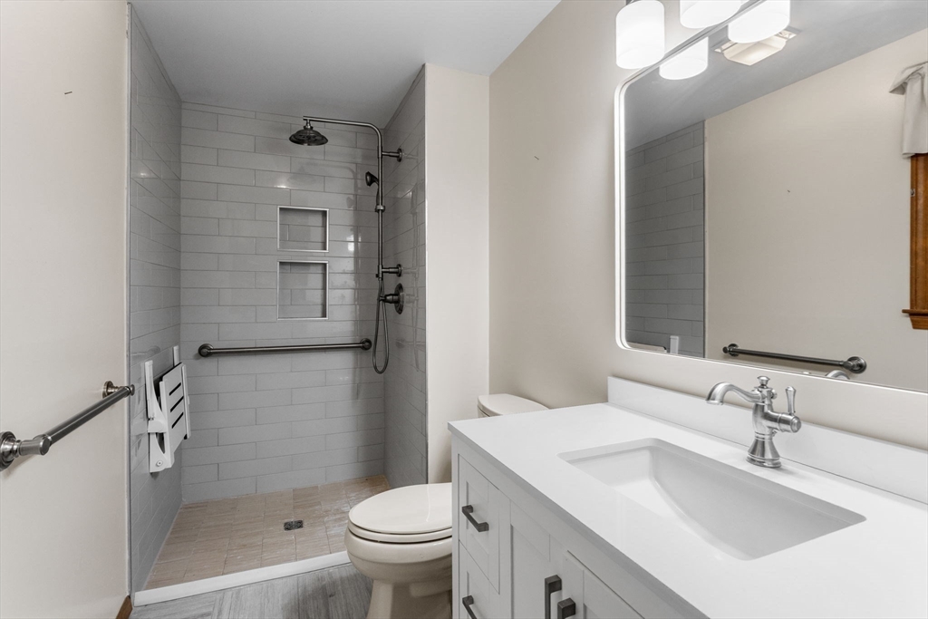 89 Pompano Road Yarmouth, MA 02675 - Photo 15 of 42