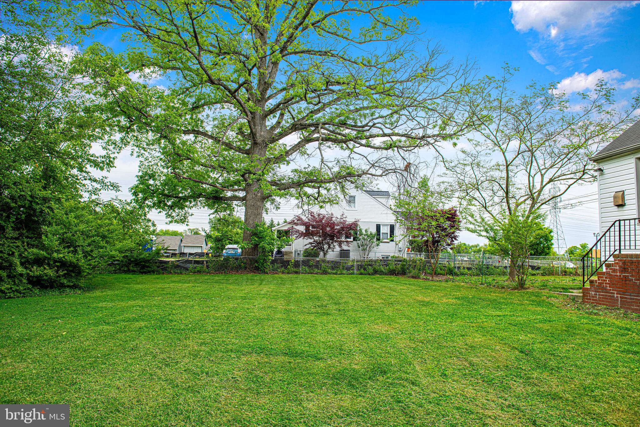 3608 East Joppa Road Baltimore, MD 21234 - Photo 24 of 29 Flat, level backyard