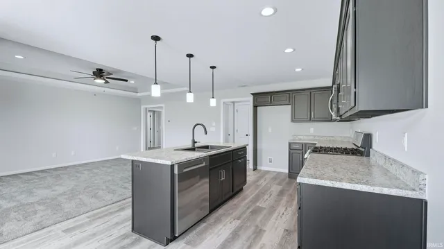 $359,900 | 15360 Brimwillow Drive, Huntertown, IN 46748