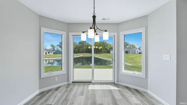 $359,900 | 15360 Brimwillow Drive, Huntertown, IN 46748