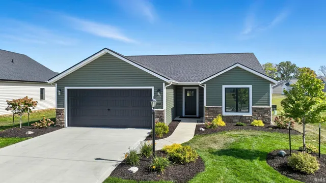 $359,900 | 15360 Brimwillow Drive, Huntertown, IN 46748