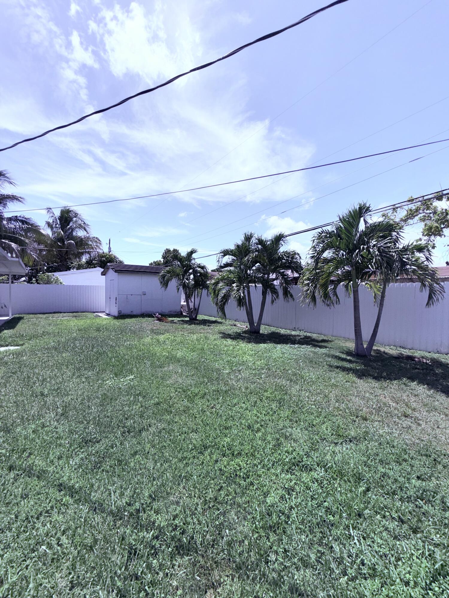 9235 Southwest 41st Street Miami, FL 33165 - Photo 50 of 63 IMG_7979
