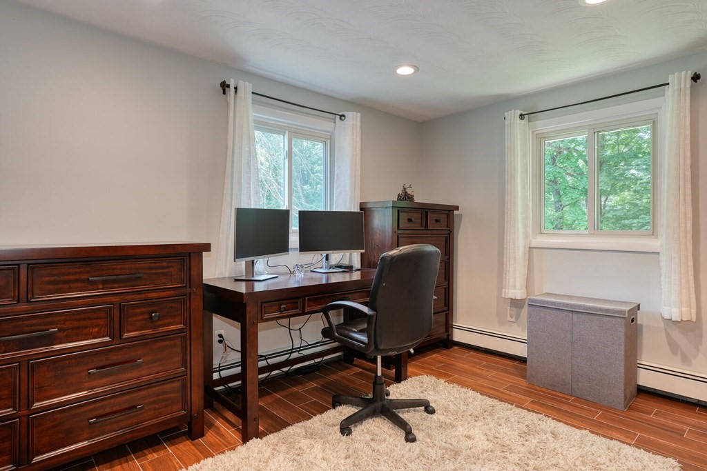 54 Bradford Road Framingham, MA 01701 - Photo 23 of 31 Gallery Image 23