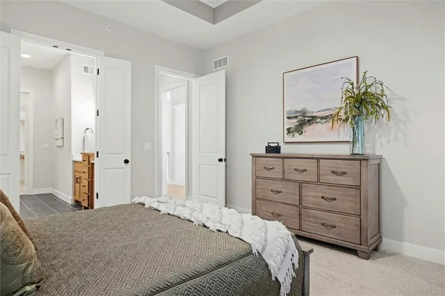 $502,000 | 17394 South Raintree Drive, Unit BLDG I 33, Olathe, KS 66062