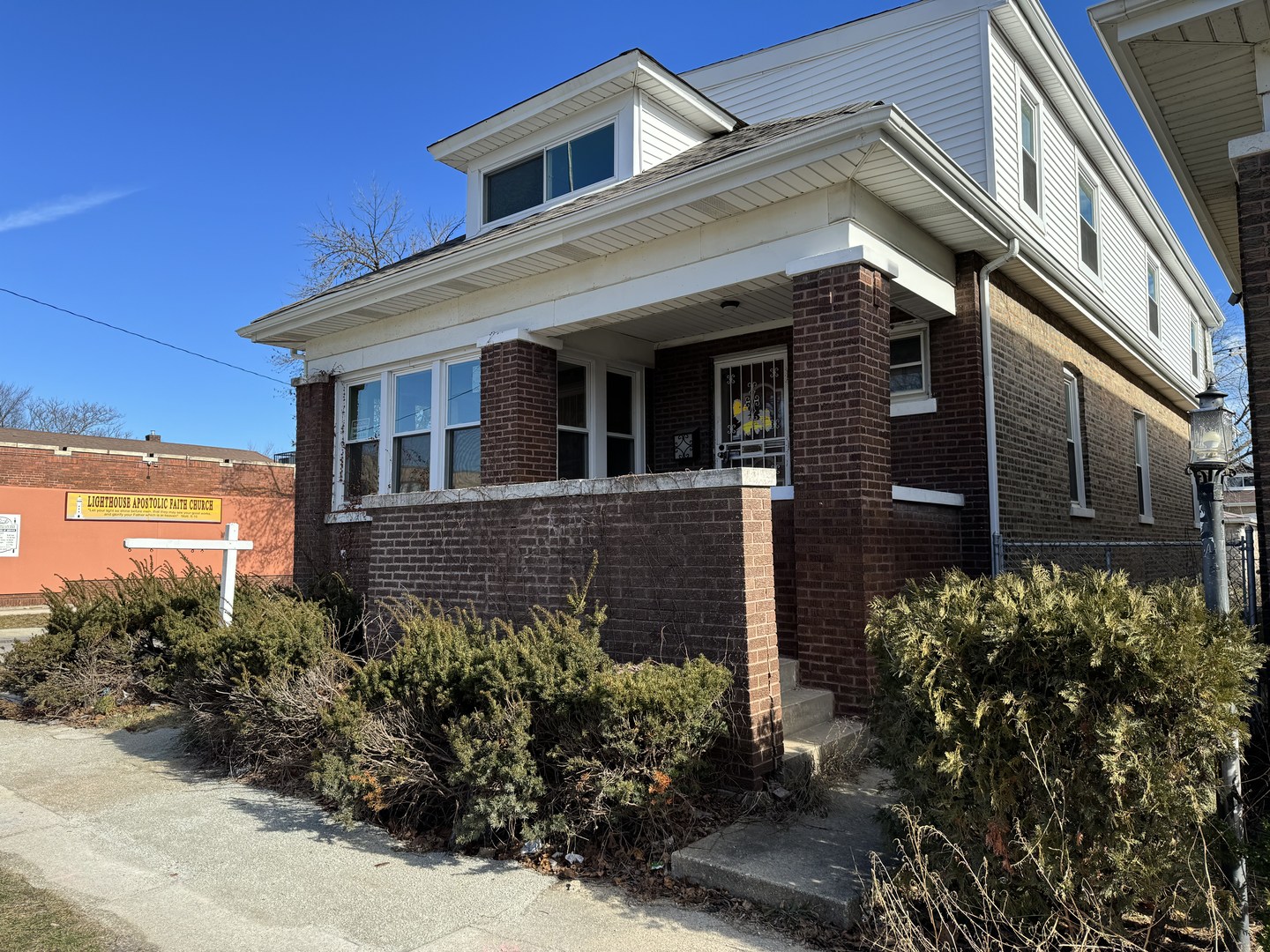 7801 South Eberhart Ave