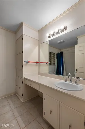 $305,000 | 203 Kensington Avenue, Bossier City, LA 71111