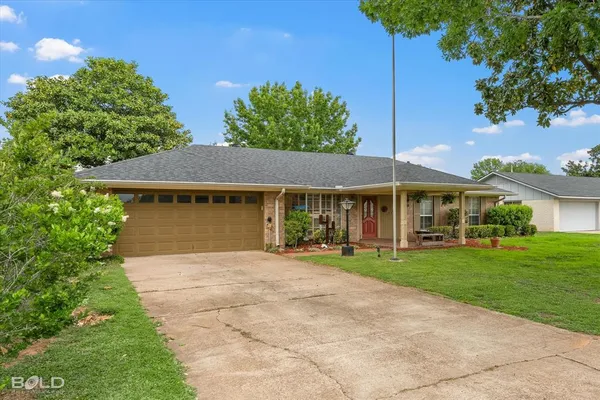 $305,000 | 203 Kensington Avenue, Bossier City, LA 71111