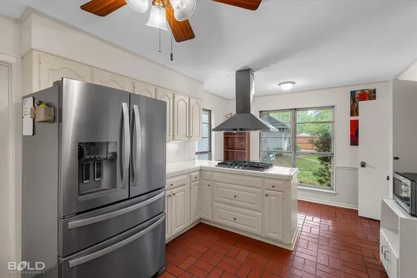 $305,000 | 203 Kensington Avenue, Bossier City, LA 71111