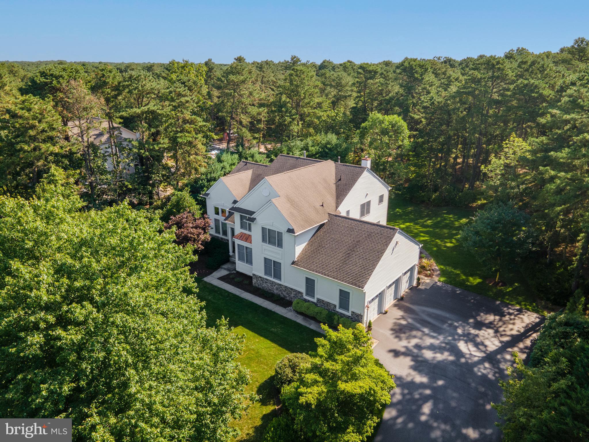 7 Dufton Drive Medford, NJ 08055 - Photo 2 of 4