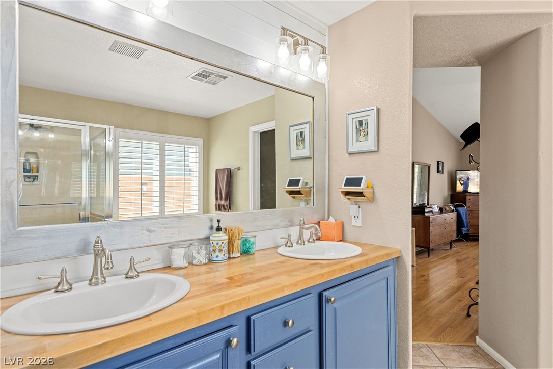 176 Ridge Crossing Avenue Henderson, NV 89002 - Photo 19 of 34 Gallery Image 19