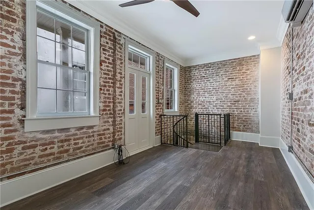 $1,800 | 832 Lafayette Street, Unit D, New Orleans, LA 70113
