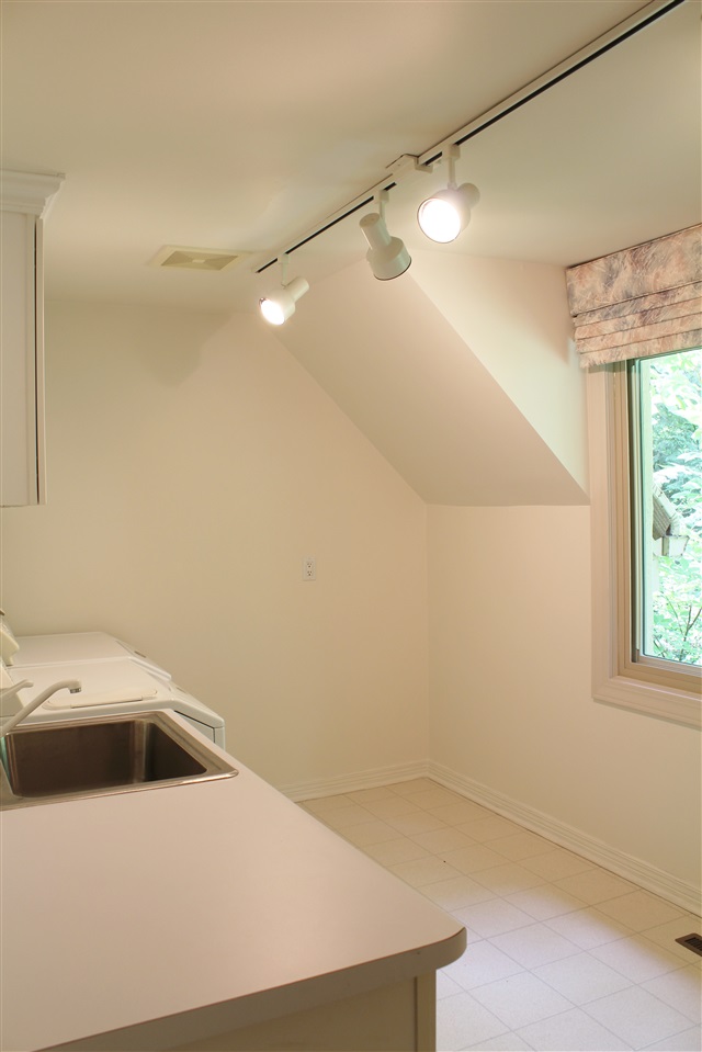 2321 Stonington Road Fort Wayne, IN 46845 - Photo 21 of 31 Gallery Image 21