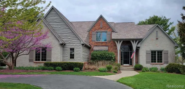 $1,550,000 | 768 Shrewsbury Drive, Clarkston, MI 48348