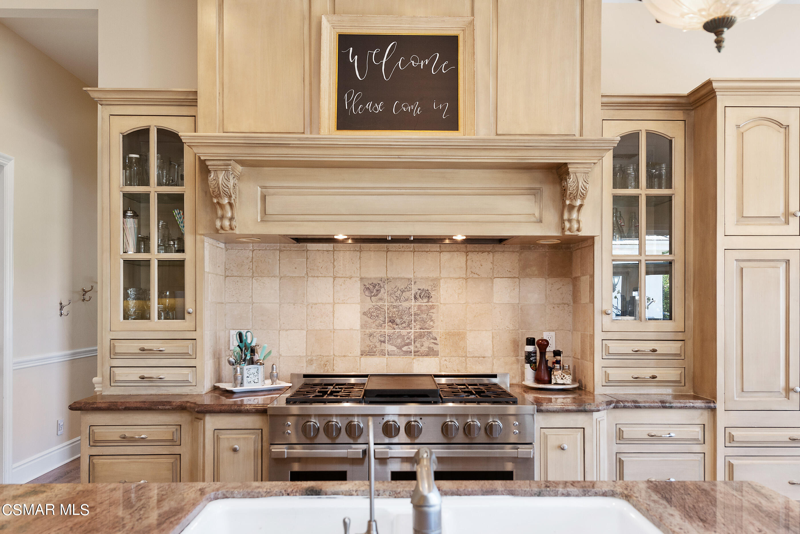 11061 Red Barn Road Camarillo, CA 93012 - Photo 14 of 63 11061 Red Barn Rd Santa Rosa Valley-40