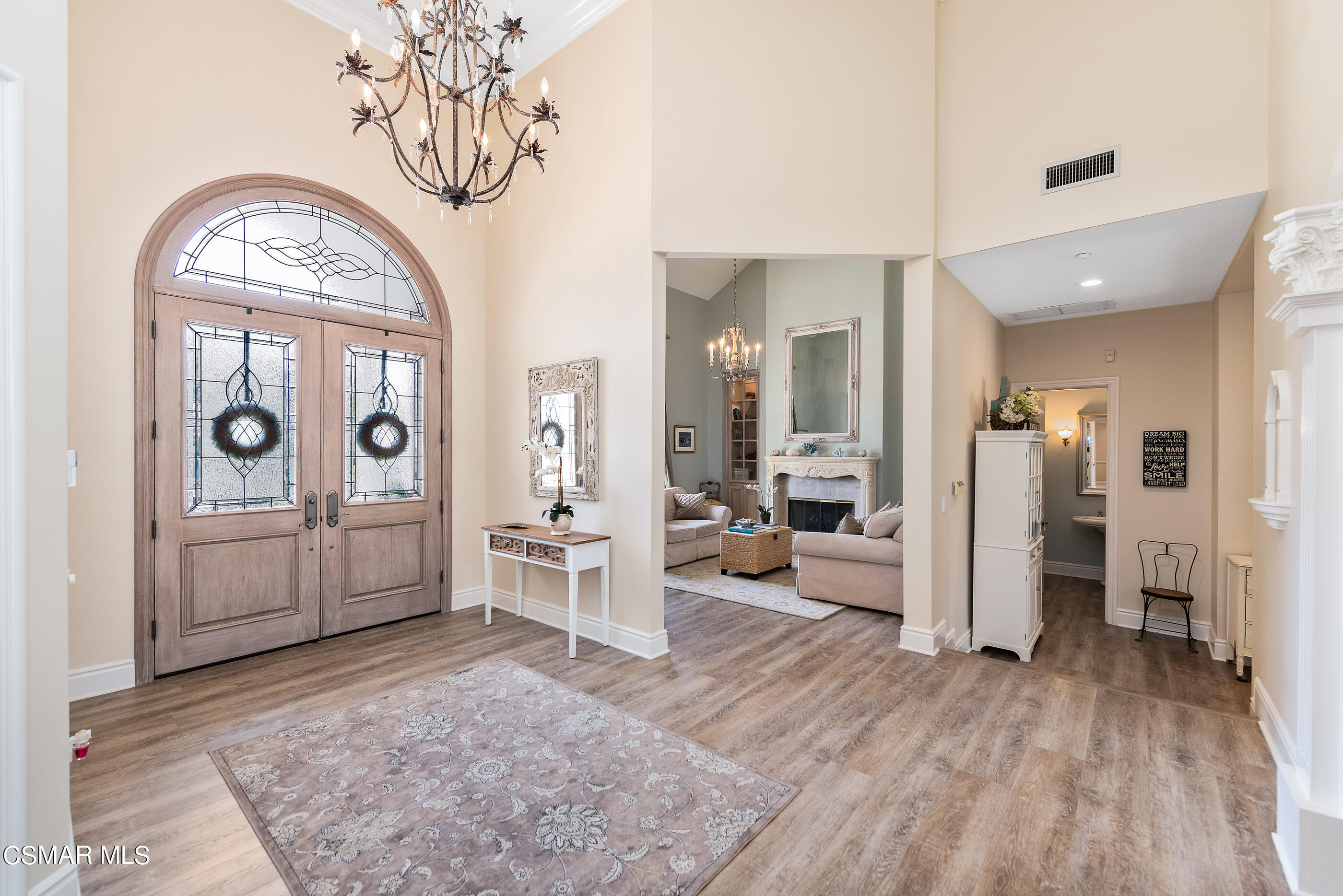 11061 Red Barn Road Camarillo, CA 93012 - Photo 4 of 63 11061 Red Barn Rd Santa Rosa Valley-18