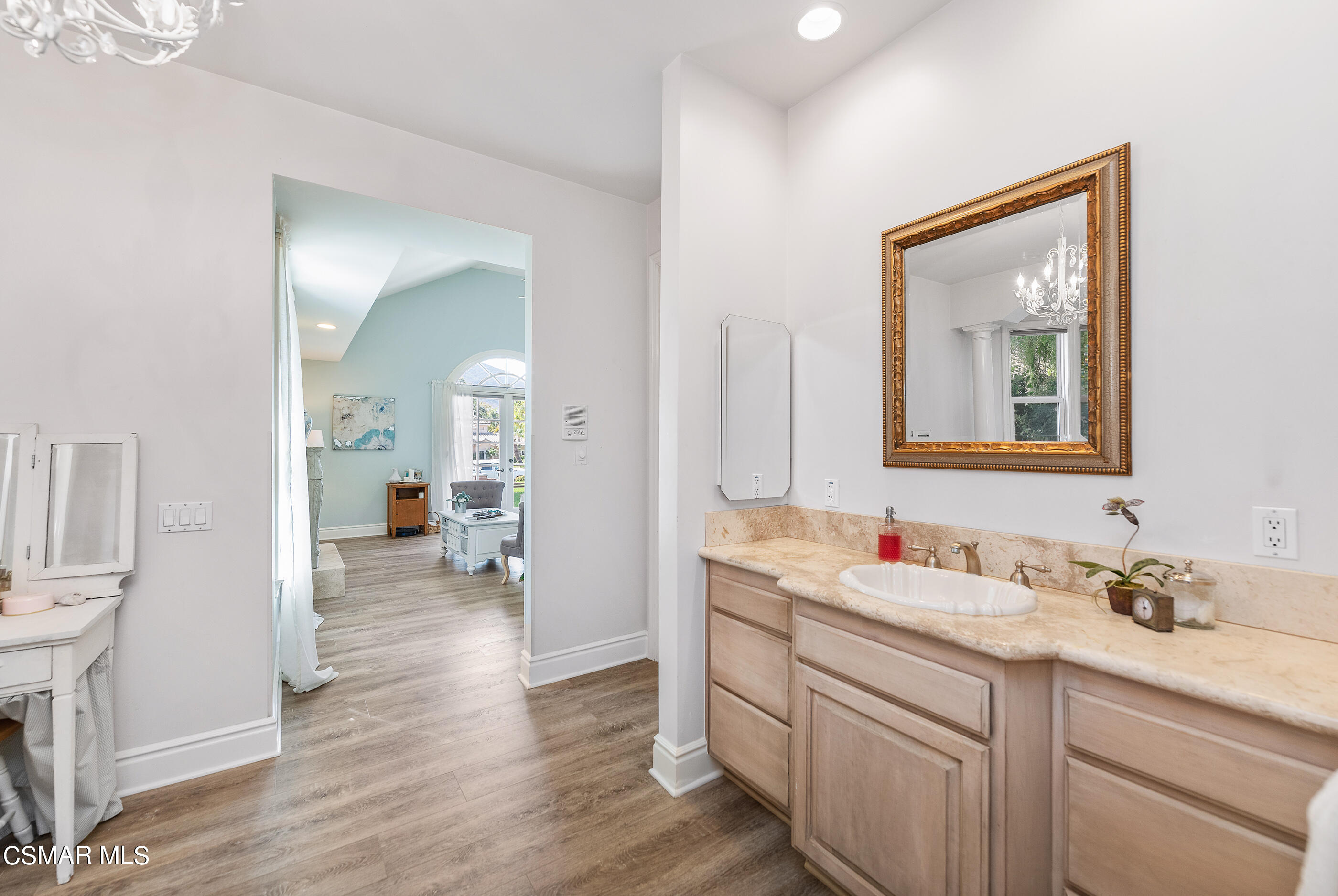 11061 Red Barn Road Camarillo, CA 93012 - Photo 31 of 63 11061 Red Barn Rd Santa Rosa Valley-57