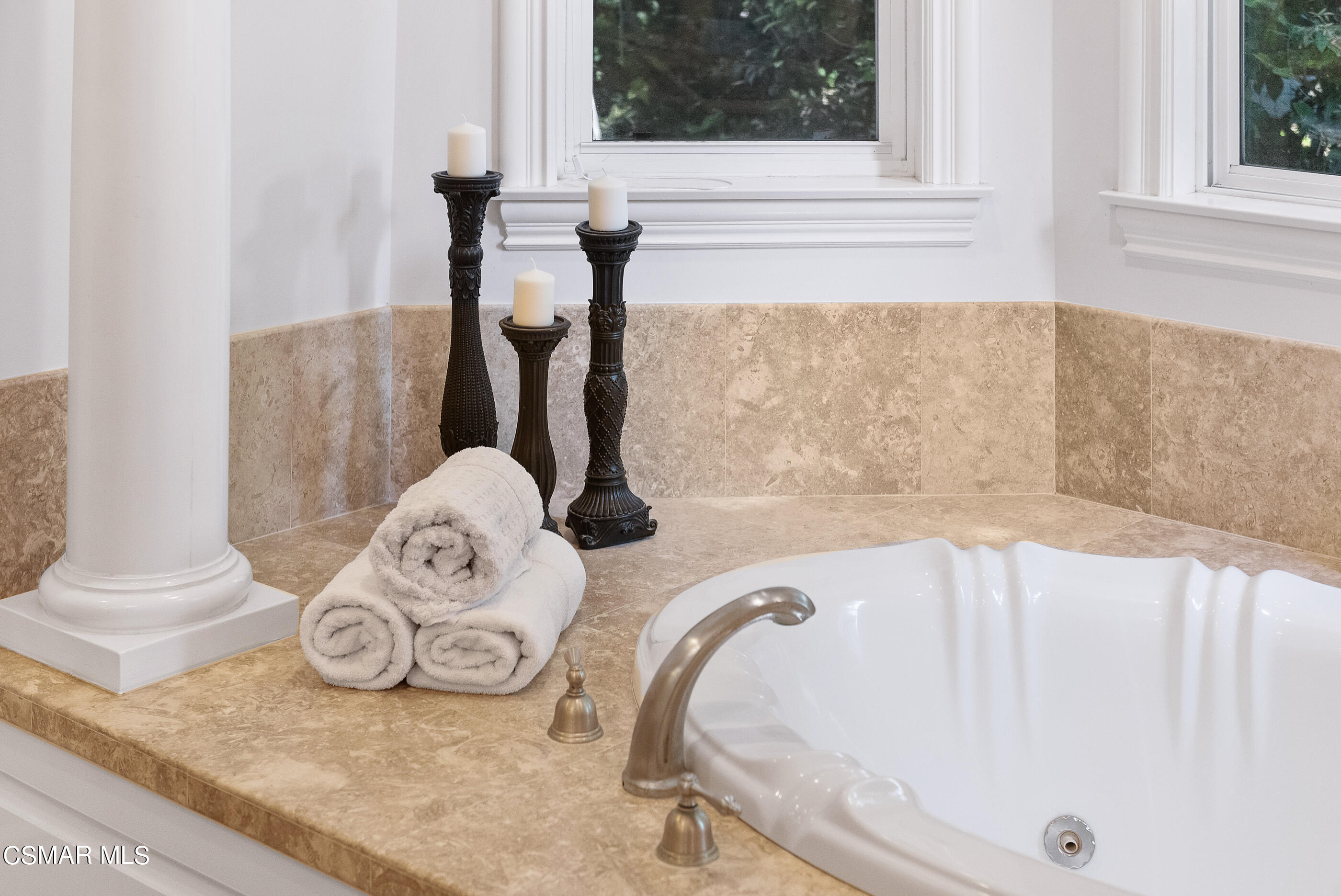 11061 Red Barn Road Camarillo, CA 93012 - Photo 34 of 63 11061 Red Barn Rd Santa Rosa Valley-55