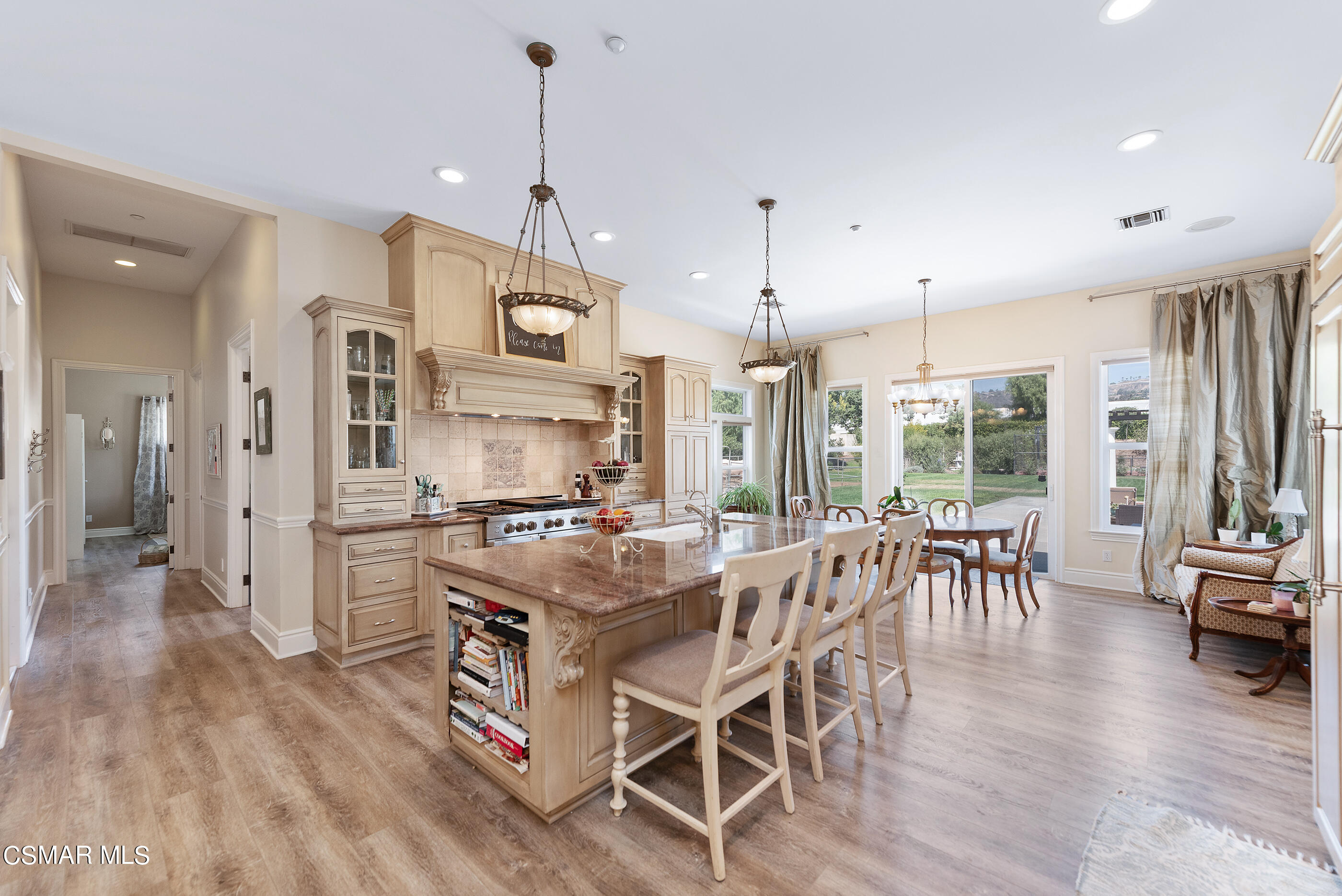 11061 Red Barn Road Camarillo, CA 93012 - Photo 5 of 63 11061 Red Barn Rd Santa Rosa Valley-36