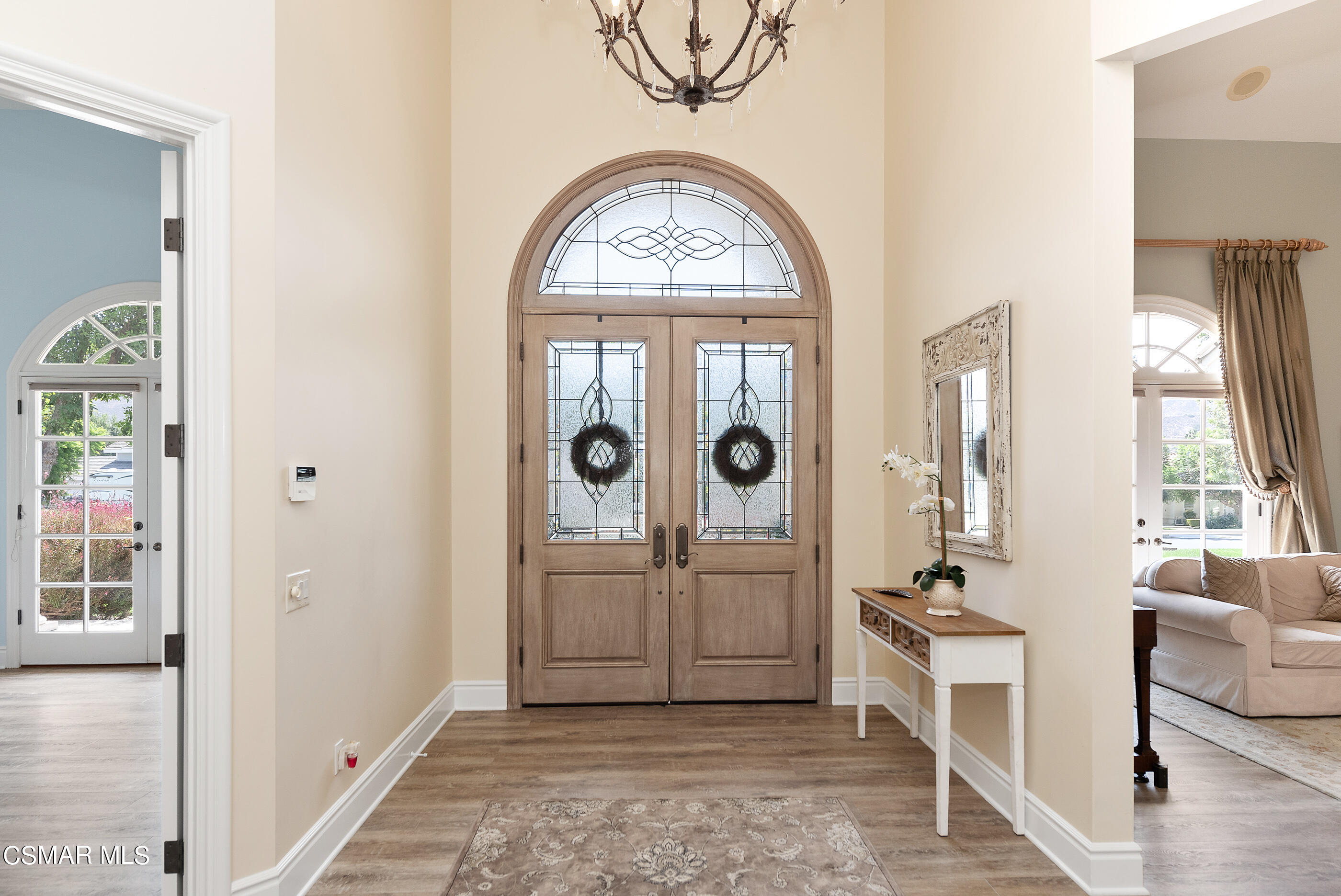 11061 Red Barn Road Camarillo, CA 93012 - Photo 8 of 63 11061 Red Barn Rd Santa Rosa Valley-17