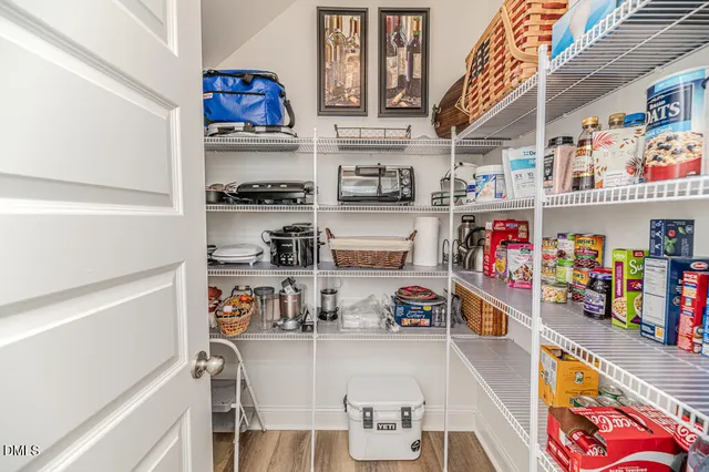 $498,000 | 208 Golden Gate Lane, Chapel Hill, NC 27516