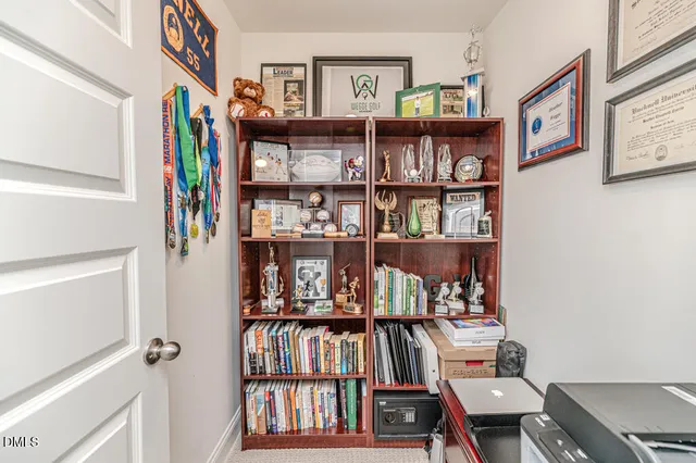 $498,000 | 208 Golden Gate Lane, Chapel Hill, NC 27516