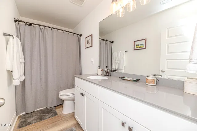 $498,000 | 208 Golden Gate Lane, Chapel Hill, NC 27516