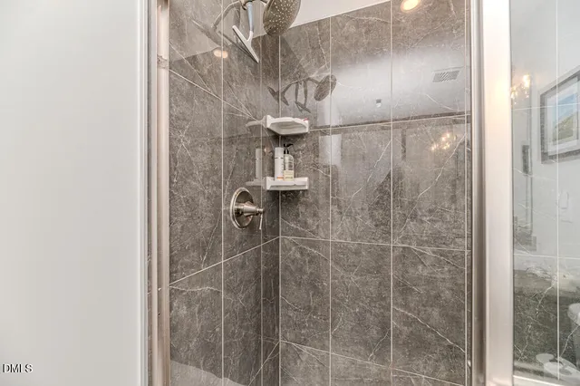 $498,000 | 208 Golden Gate Lane, Chapel Hill, NC 27516