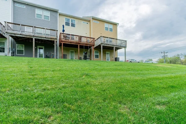 $299,000 | 117 Willowshire Court, Waynesboro, VA 22980