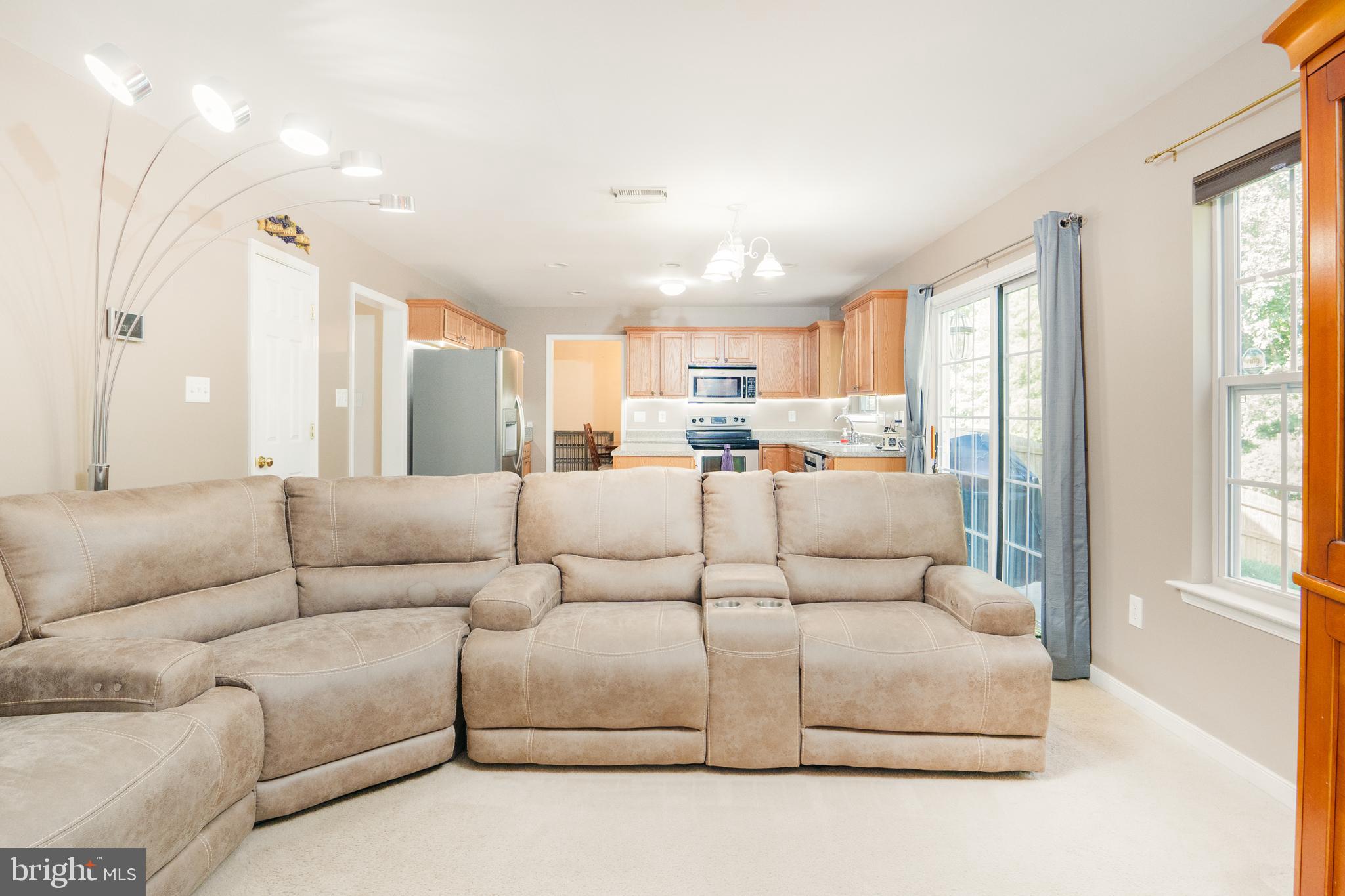 108 Apple Orchard Road Louisa, VA 23093 - Photo 5 of 35 Living Room