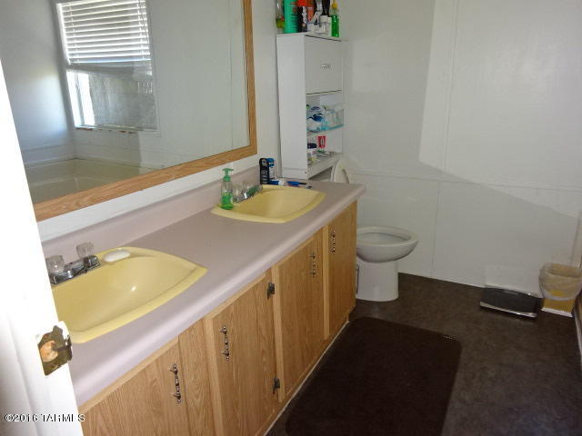 3117 West Clark Road Benson, AZ 85602 - Photo 12 of 28