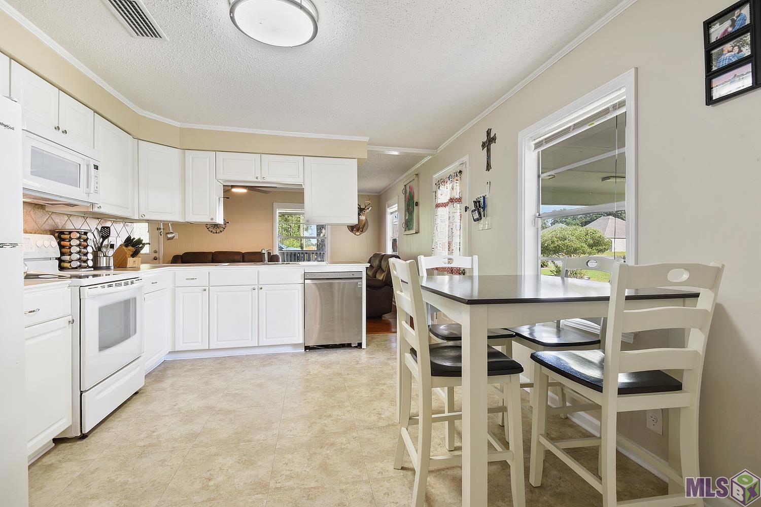 15471 Ball Park Road Prairieville, LA 70769 - Photo 4 of 11 Gallery Image 4