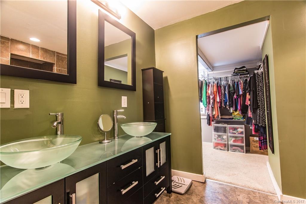 11453 Mooresville Road Davidson, NC 28036 - Photo 12 of 23 Gallery Image 12