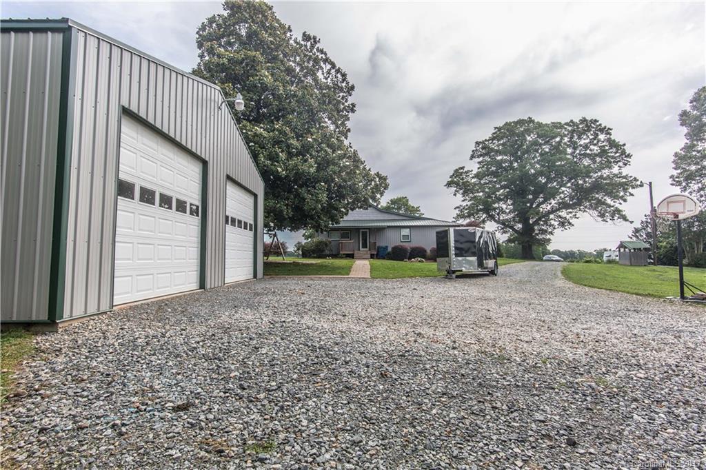 11453 Mooresville Road Davidson, NC 28036 - Photo 18 of 23 Gallery Image 18