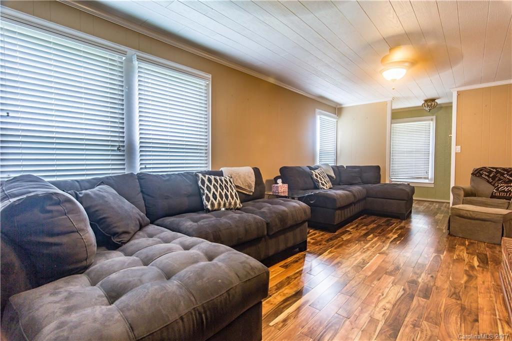 11453 Mooresville Road Davidson, NC 28036 - Photo 4 of 23 Gallery Image 4