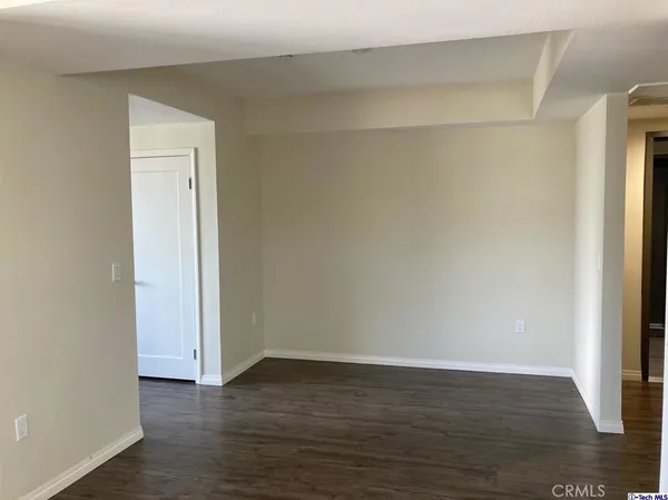 $2,995 | 10201 Mountair Avenue, Unit 103, Tujunga, CA 91042