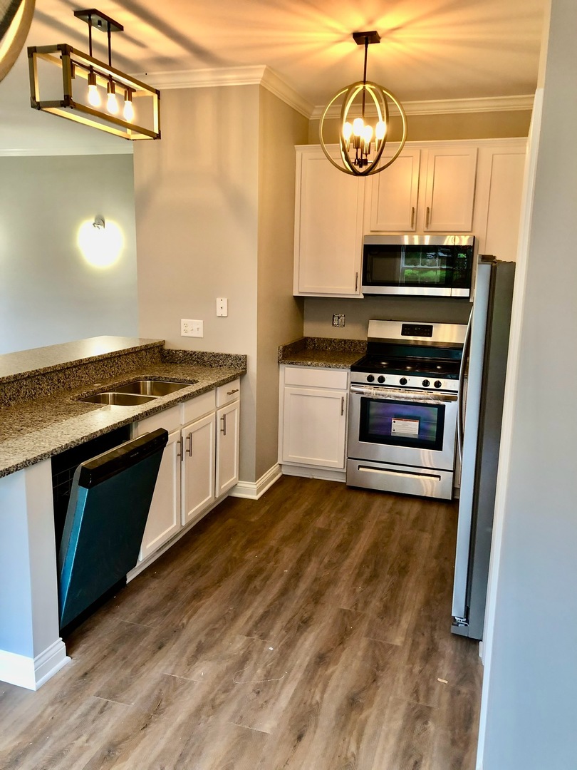 24129 Walnut Circle Plainfield, IL 60585 - Photo 5 of 9